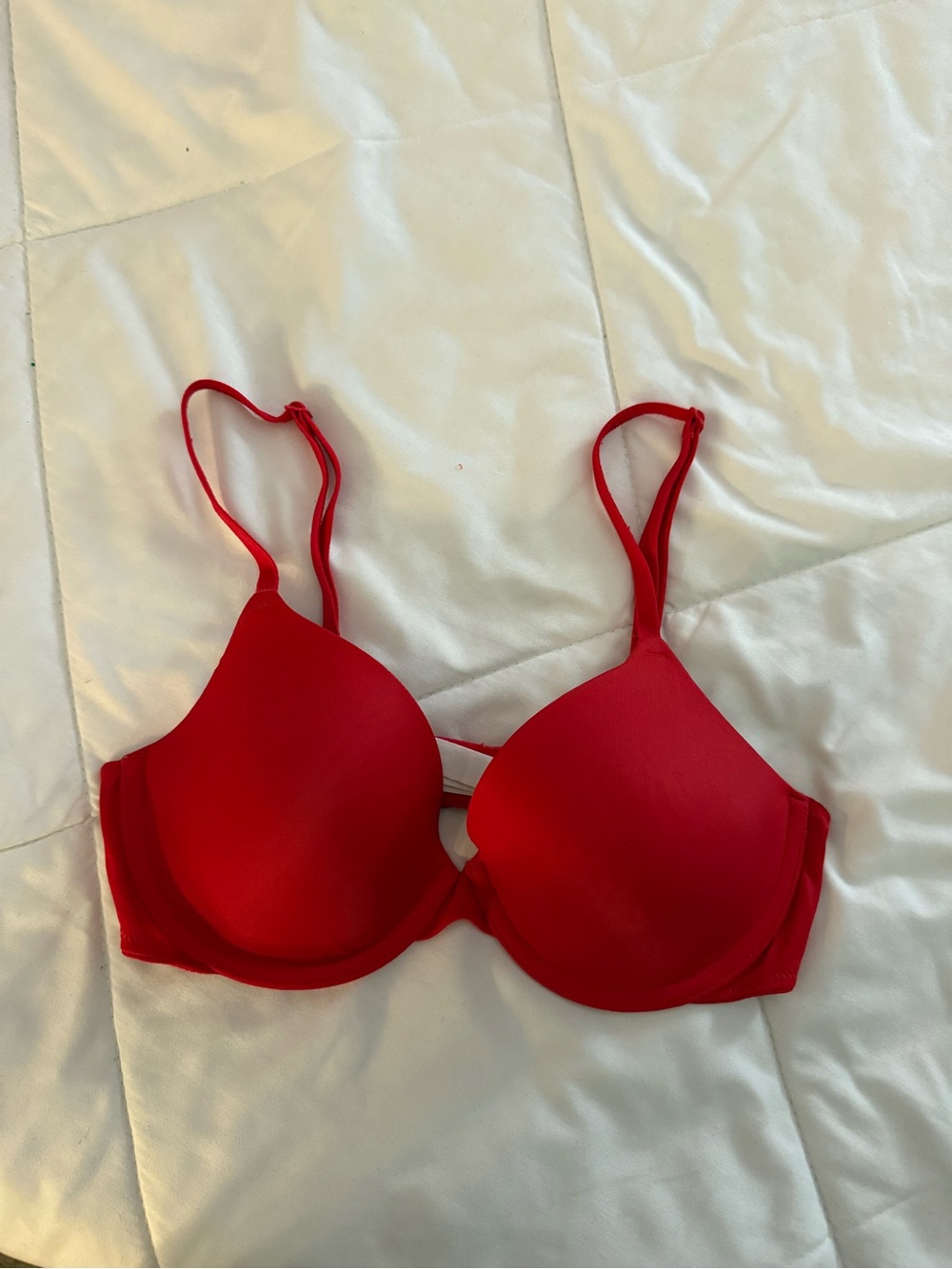 PINK Victoria's Secret Smooth Red T-Shirt Bra